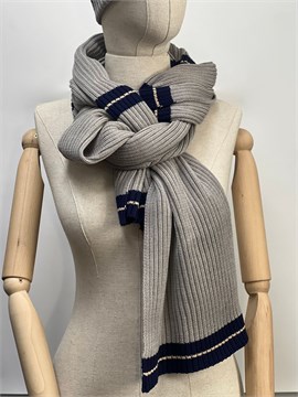 Шарф мериносовый 10042